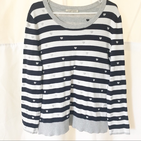 Striped Sweater with heart designs - Picture 1 of 5